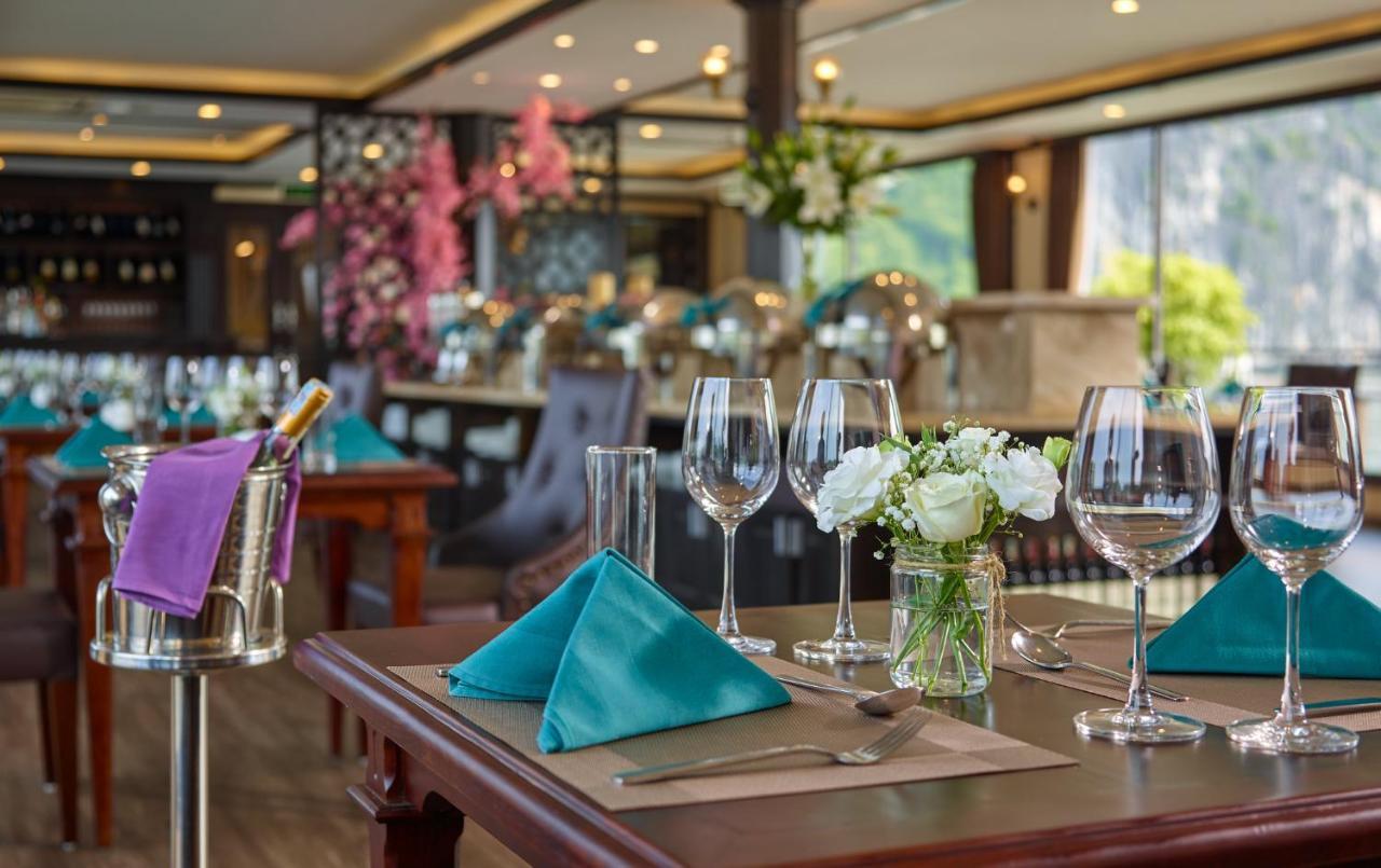 Mon Cheri Cruises Hạ Long Exterior foto