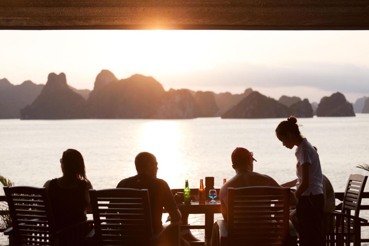 Mon Cheri Cruises Hạ Long Exterior foto